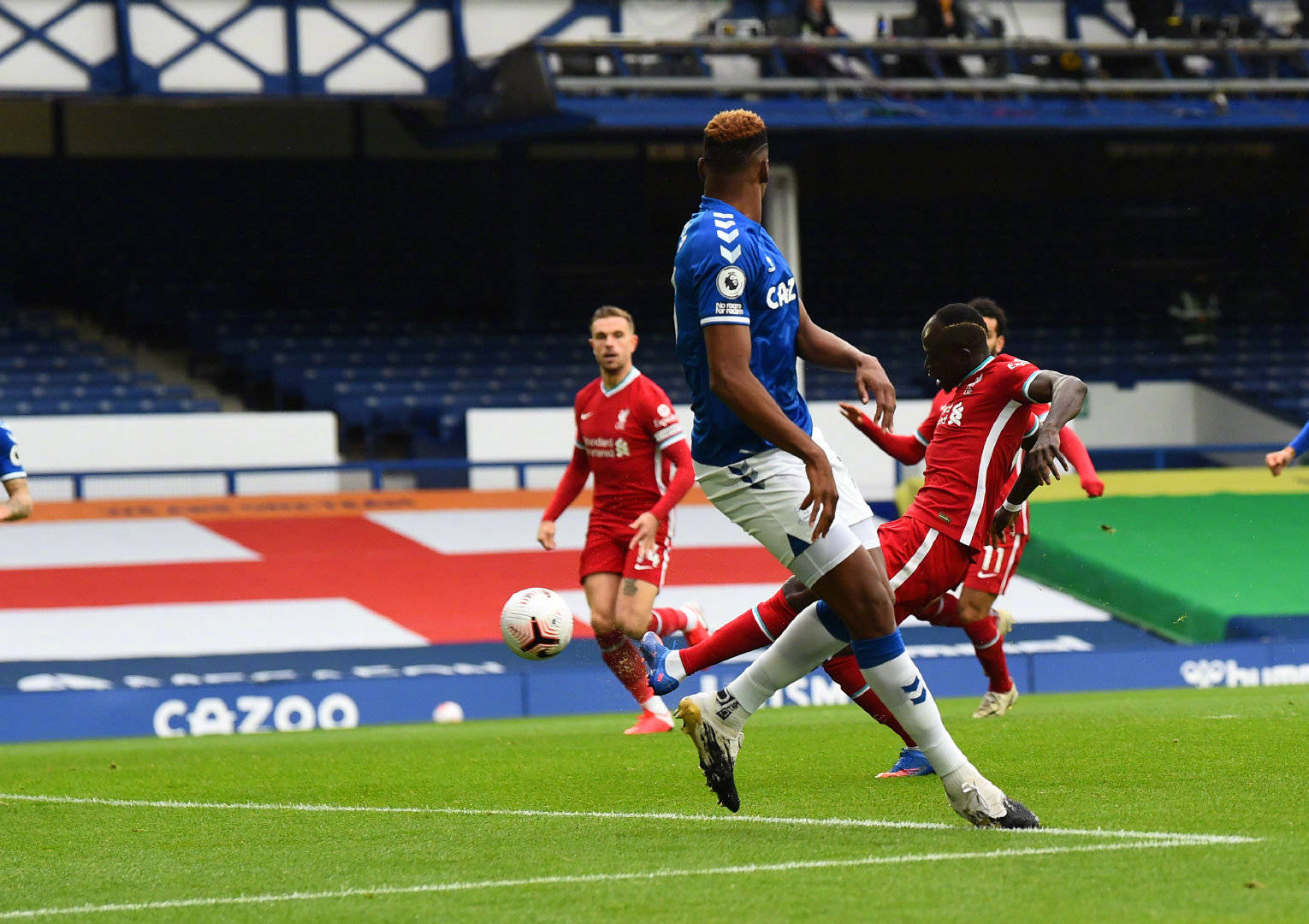 配合的不太 配合的不太