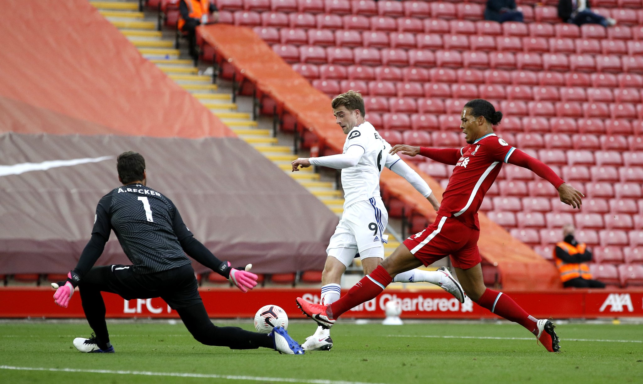 在新的教练 在新的教练